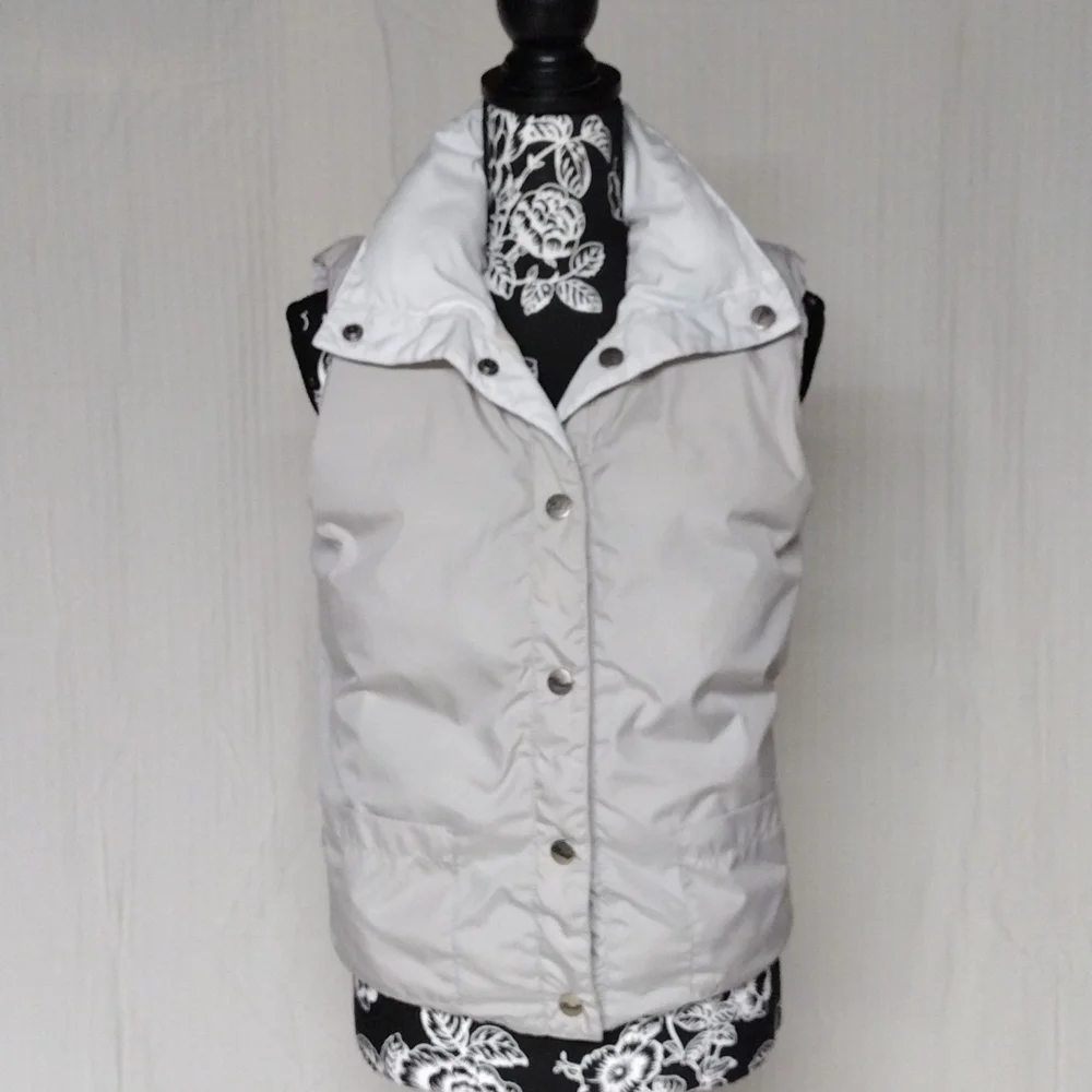 O'Neill Retro Reversible Athliesure Puffer Vest - Picture 6 of 9